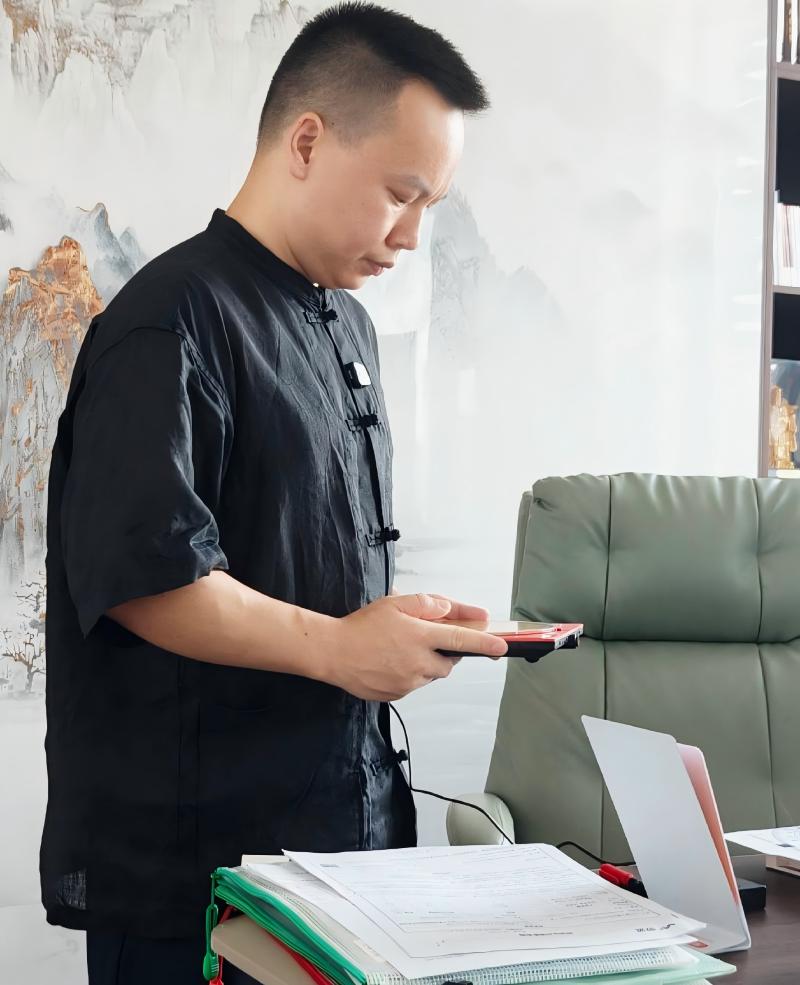 风水大师济谦先生