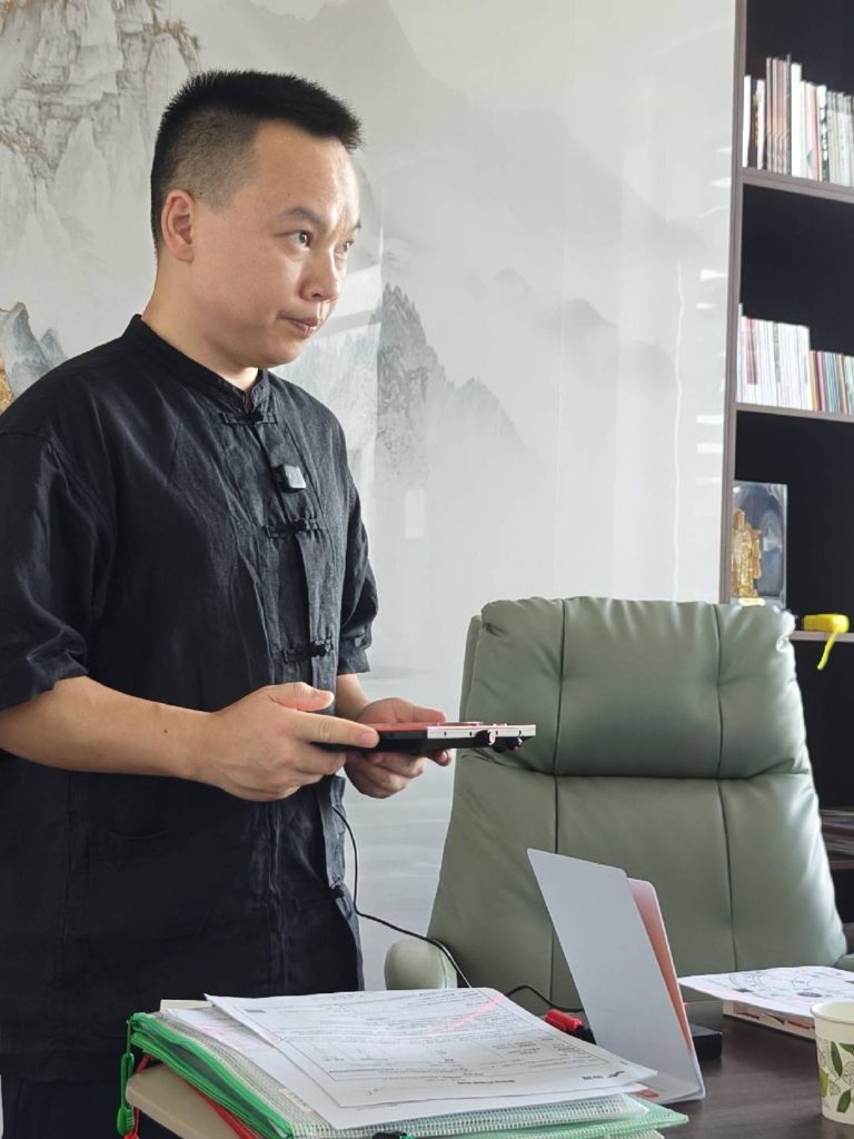 风水大师济谦先生